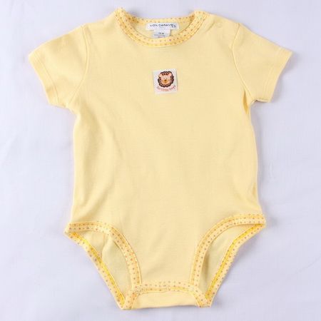 Bluekids Thời trang trẻ em hàng hiệu: Bộ sưu tập thời trang xuân hè 2013 cho bé gái 0 2 tuổi Bluekids Thời trang trẻ em hàng hiệu: Bộ sưu tập thời trang xuân hè 2013 cho bé gái 0 2 tuổi